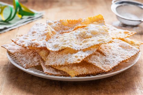 Crostoli e Carnevale