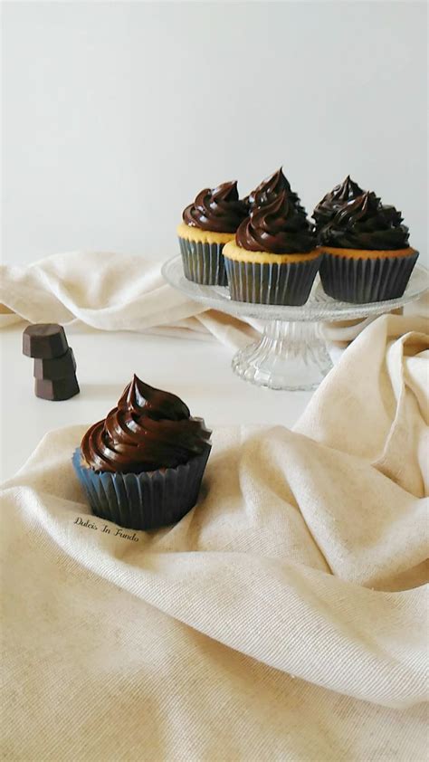 Cupcake al Cioccolato con Ganache