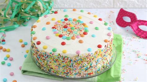 Decorazione Torta di Carnevale