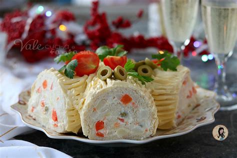 Decorazione Tronchetto di Insalata Russa