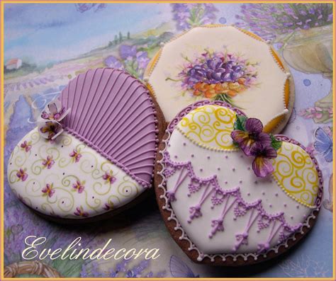 Decorazione biscotti con ghiaccia reale