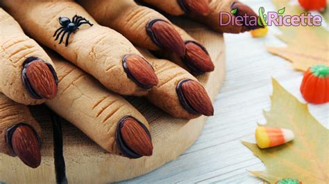 Dita di Strega di Halloween