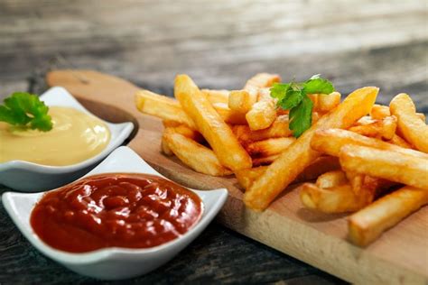 Diverse salse per patatine fritte