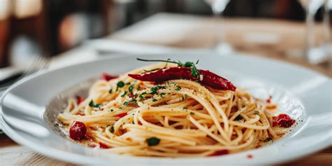 Diverse varianti di spaghetti