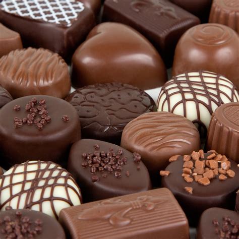 Diversi tipi di stampi per cioccolato