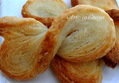 Dolci con pasta sfoglia