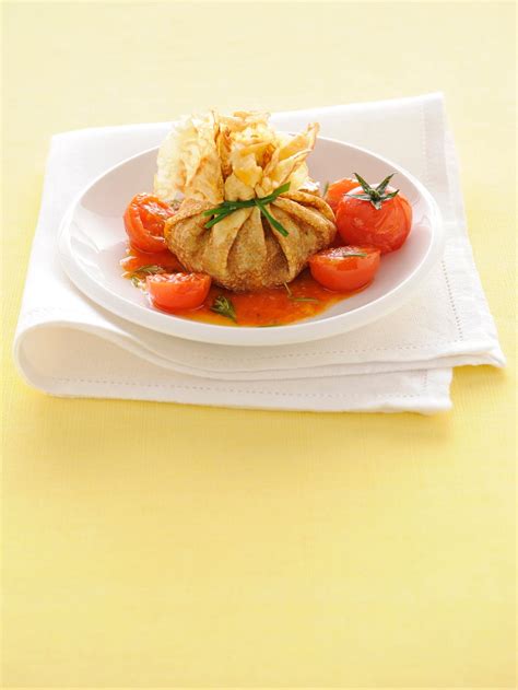 Fagottini ripieni di salsiccia