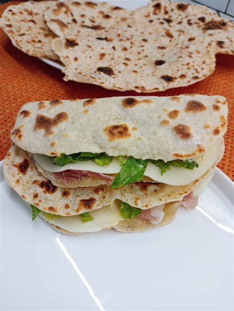 Farciture per Piadina con Yogurt Senza Lievito