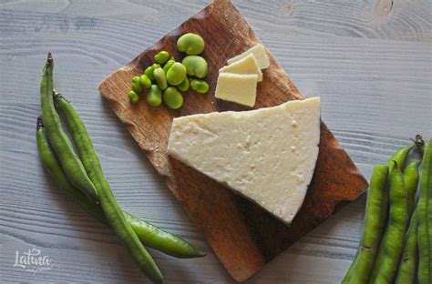 Fave e pecorino