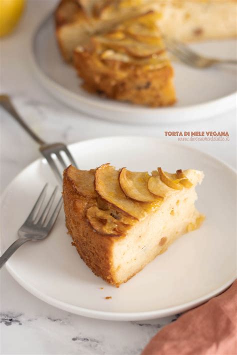 Fette di torta di mele vegana