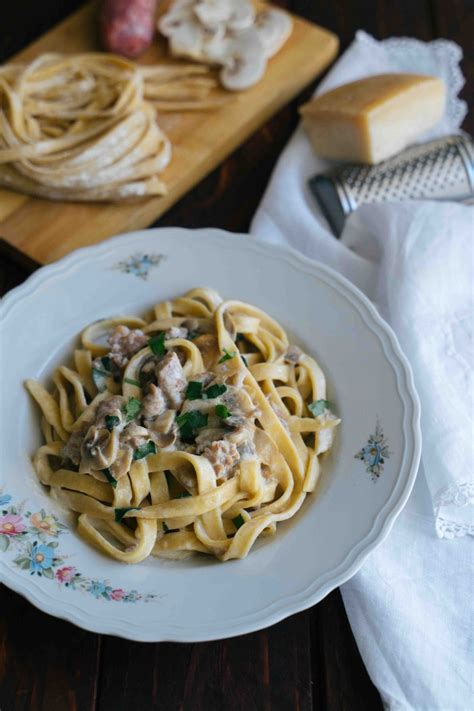 Fettuccine Salsiccia e Panna