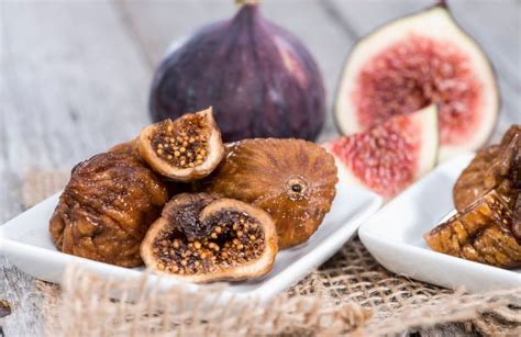 Fichi freschi e secchi