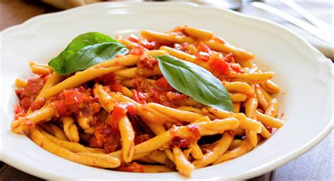 Fileja con Cipolla di Tropea