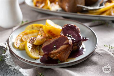 Filetto di Maiale con Salsa al Vino Rosso
