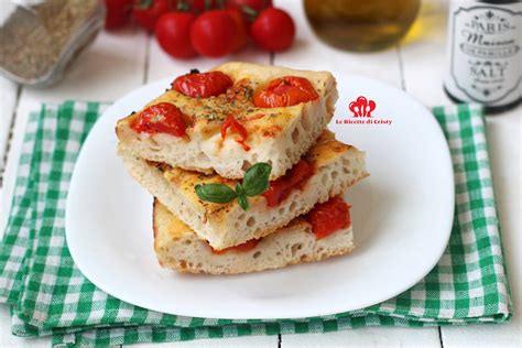 Focaccia ai Pomodorini
