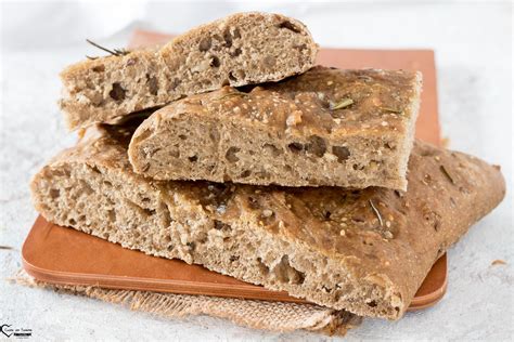 Focaccia con farina integrale