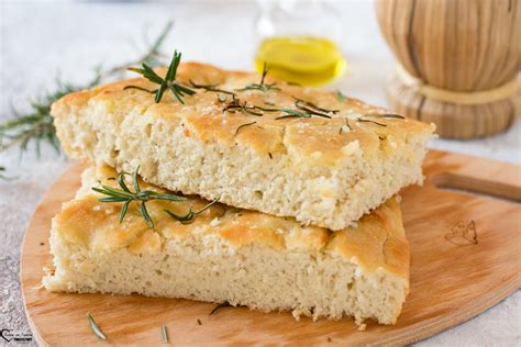 Focaccia con rosmarino