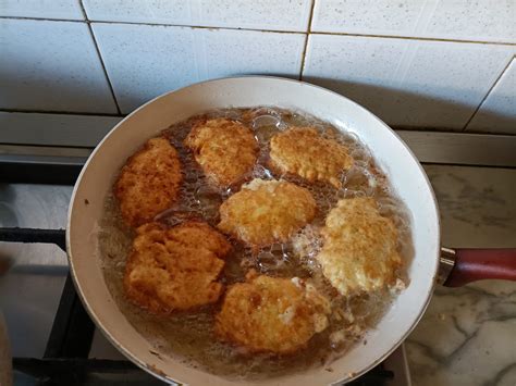 Friggere le frittelle