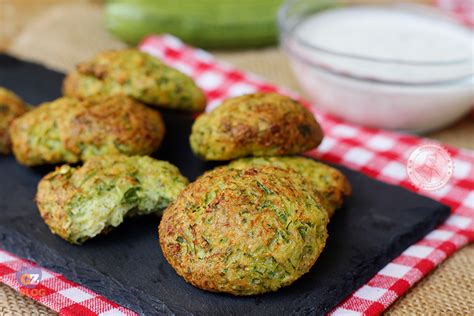 Frittelle di zucchine al forno