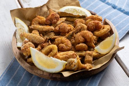 Frittura di pesce in friggitrice ad aria