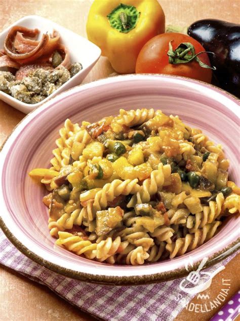 Fusilli con Melanzane e Acciughe
