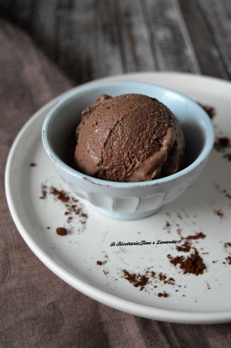 Gelato al Cioccolato Senza Latte