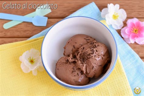 Gelato al Cioccolato con la Gelatiera