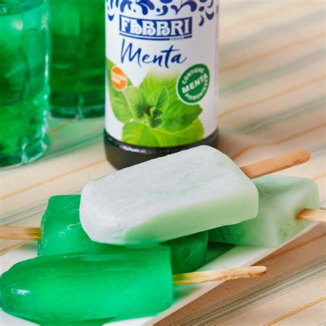 Ghiaccioli con menta e prosecco