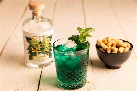 Gin analcolico e menta