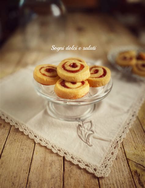 Girelle di pasta frolla