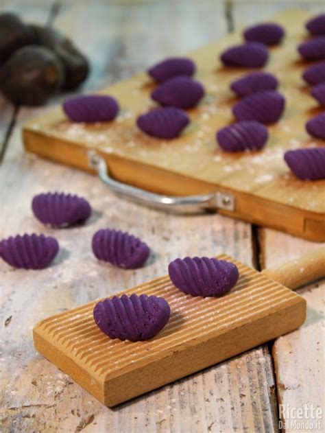Gnocchi di patate viola pronti