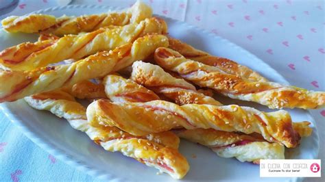 Grissini di pasta sfoglia al prosciutto crudo