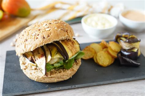 Hamburger Vegetariano con Contorni Vari