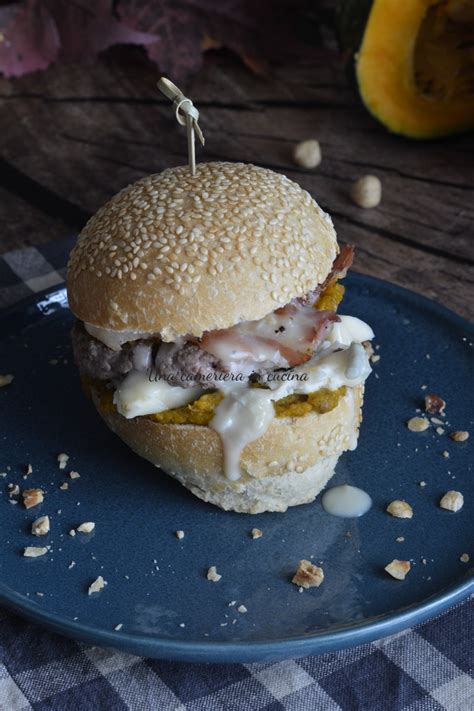 Hamburger con zucca e gorgonzola