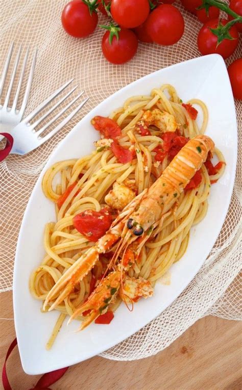 Impiattamento Spaghetti con Scampi e Pomodorini