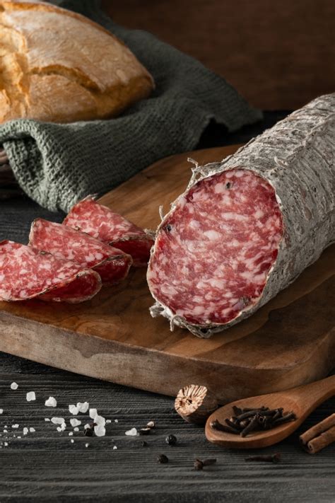 Ingredienti Salame Nostrano