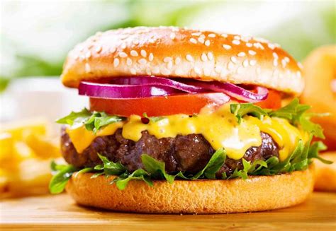 Ingredienti e condimenti per hamburger