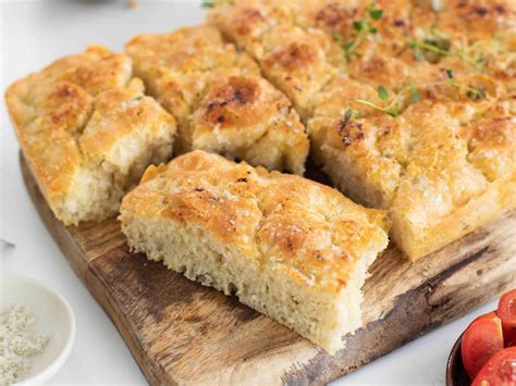Ingredienti per la focaccia