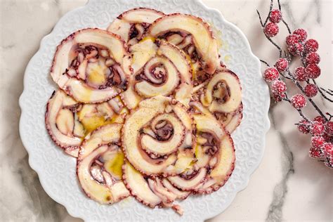 Insalata Fresca di Carpaccio di Polpo