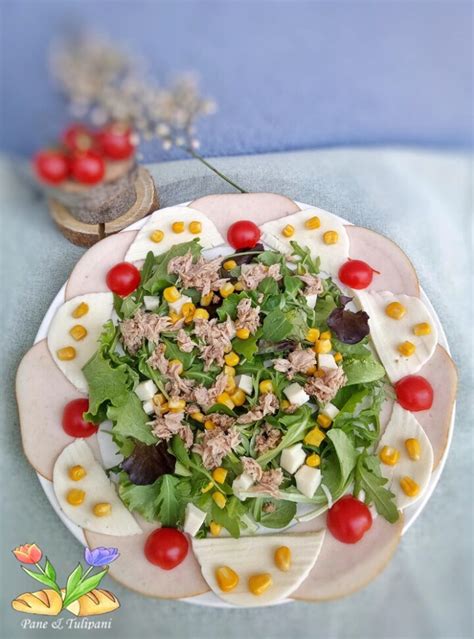 Insalata Iceberg con Mais e Tacchino