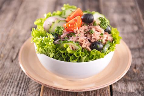 Insalata Mista con Tonno