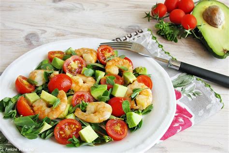 Insalata Russa con Avocado e Gamberi