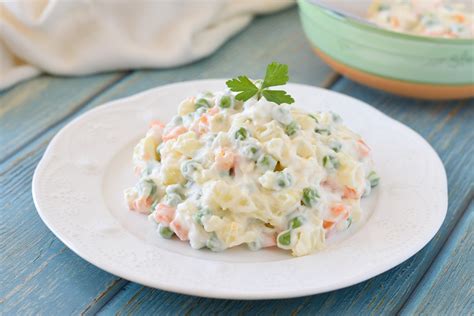 Insalata Russa con Sottaceti