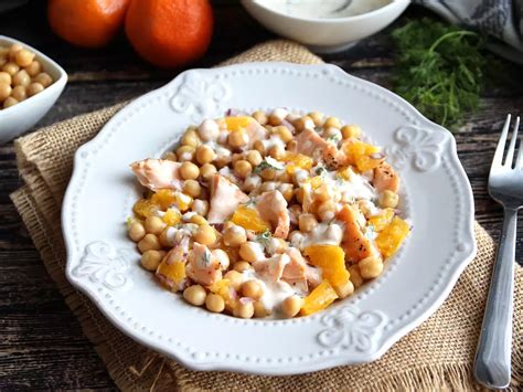 Insalata di Ceci e Salmone con Arancia
