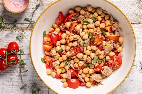 Insalata di Orzo, Ceci e Tonno