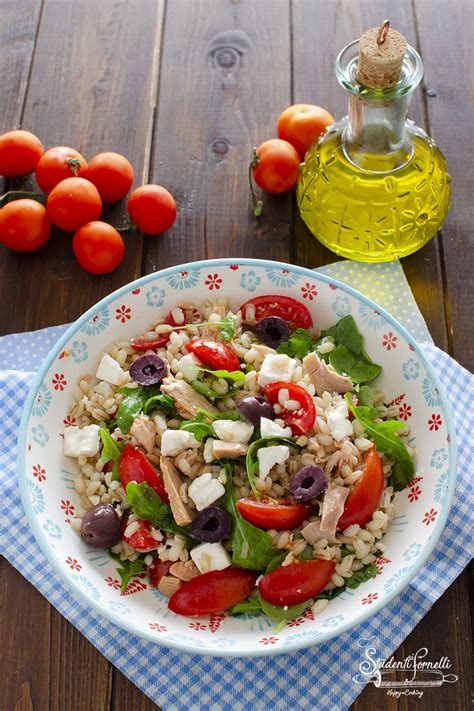 Insalata di Orzo con Tonno, Pomodorini e Rucola