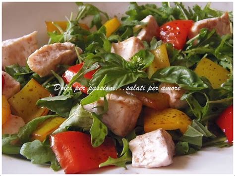 Insalata di Pollo con Peperoni Grigliati