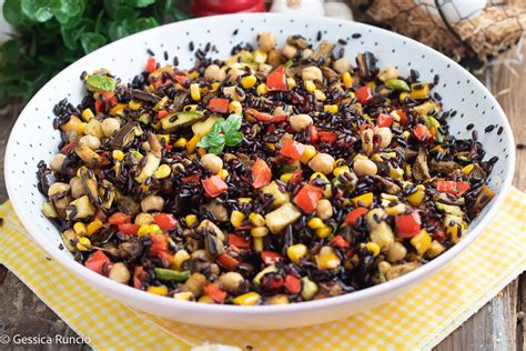 Insalata di Riso Nero con Avocado