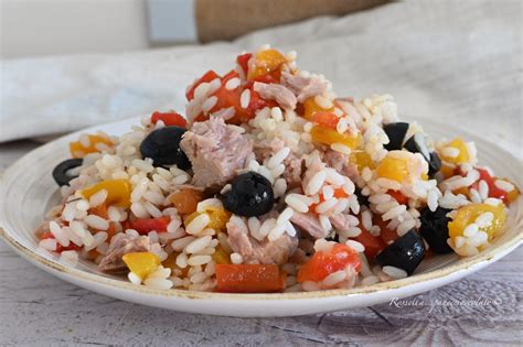 Insalata di Riso con Surimi e Tonno