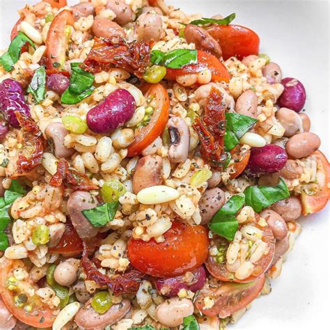 Insalata di cereali e legumi